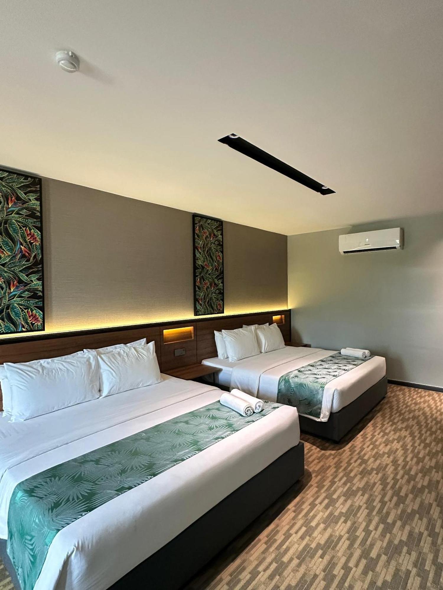 Nb Hotel Johor Bahru Exterior foto
