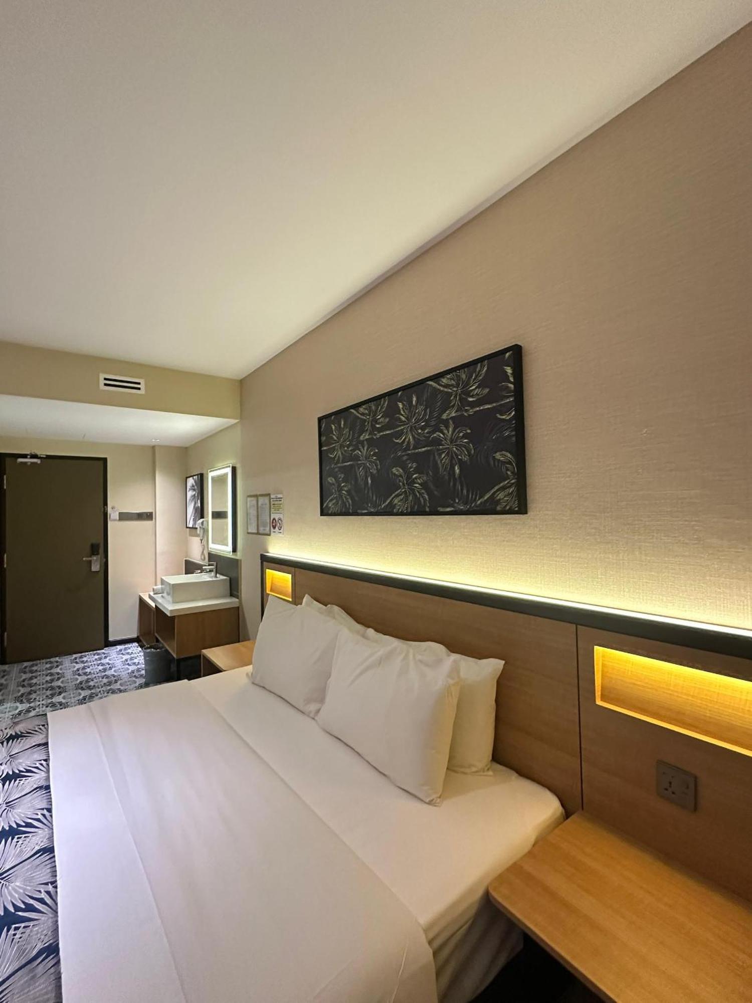Nb Hotel Johor Bahru Exterior foto